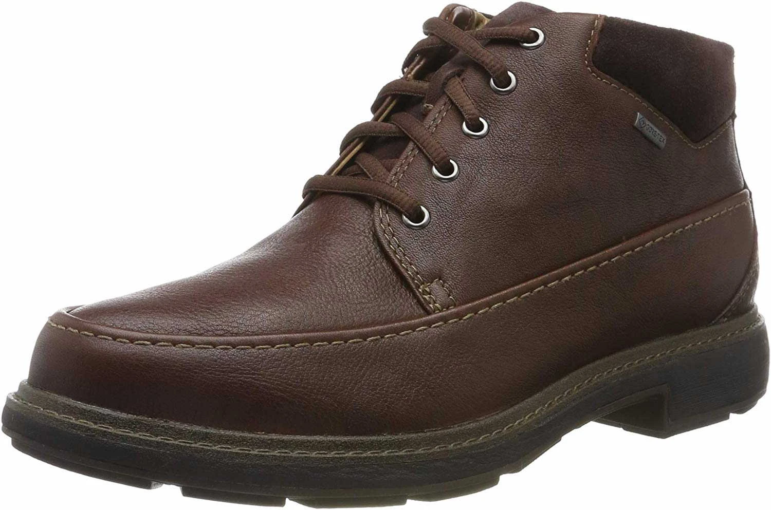 حذاء Clarks Step Isle Men’s Slip-On Loafer – جلد سويدي  ، نعل EVA خفيف الوزن، تصميم مرن وكاجوال